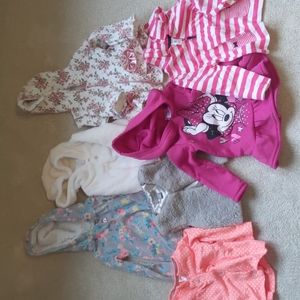 Girls bundle of 7 sweaters